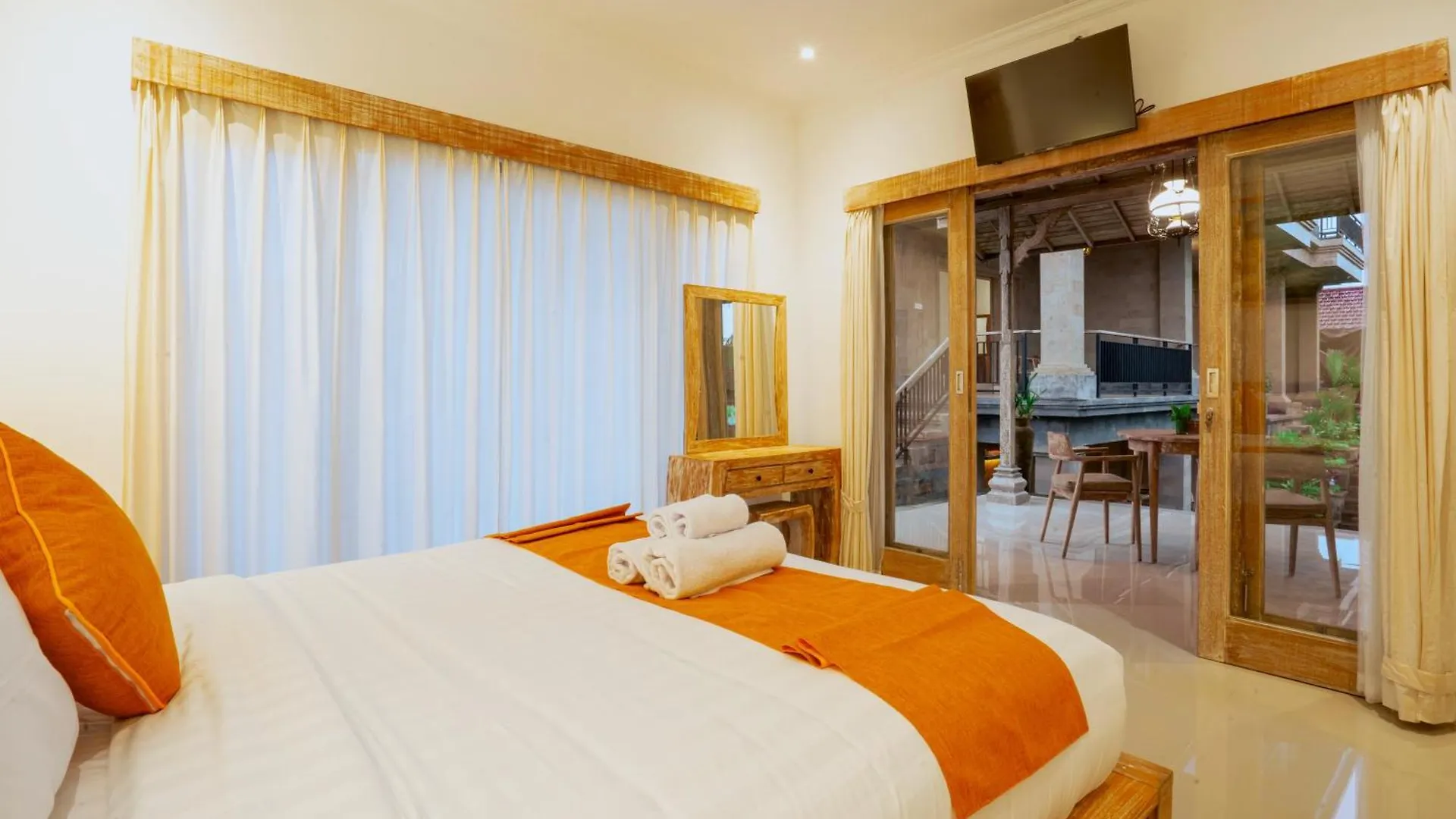 Lebah Sari Guesthouse Ubud  Guest house